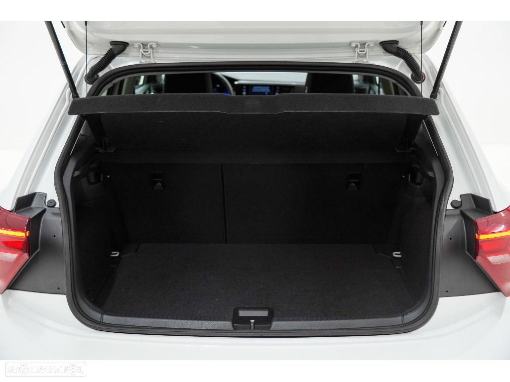 VW Polo 1.0 TSI Urban - 13