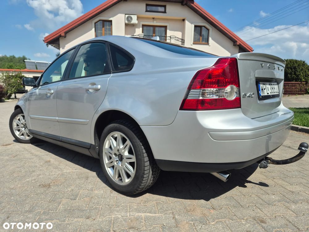 Volvo S40 T5 AWD Momentum - 2