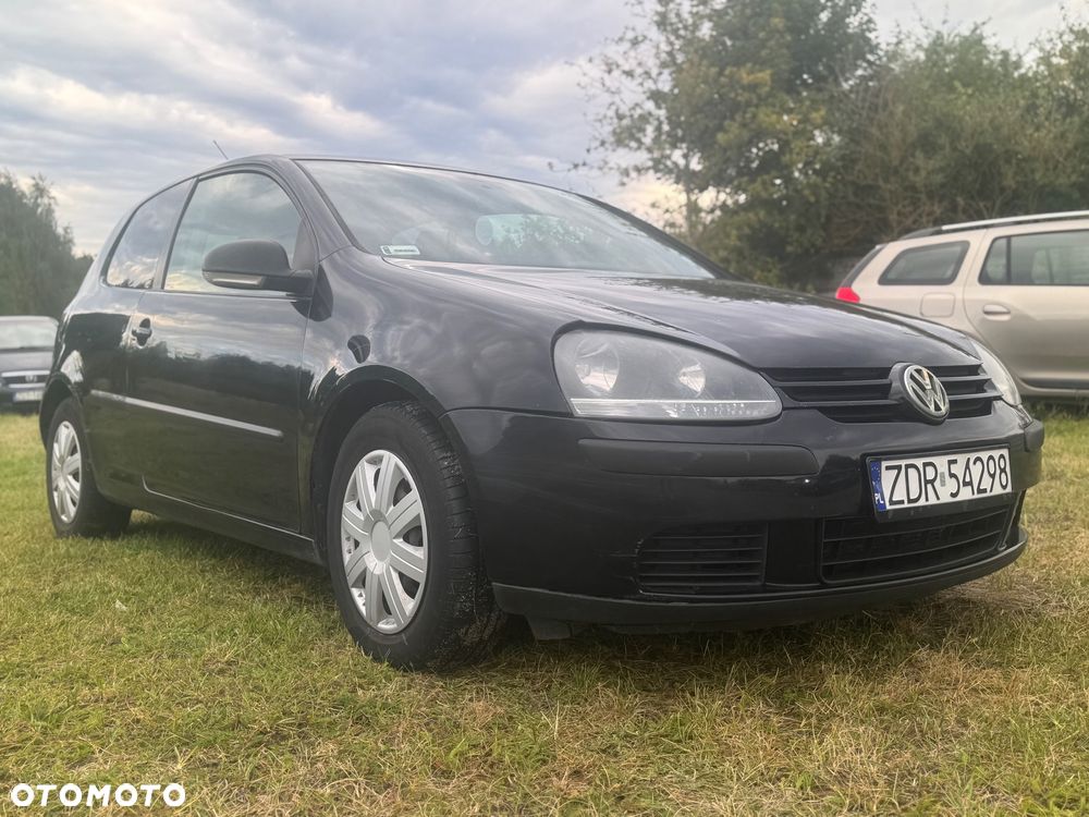Volkswagen Golf 1.9 TDI DPF Trendline - 1