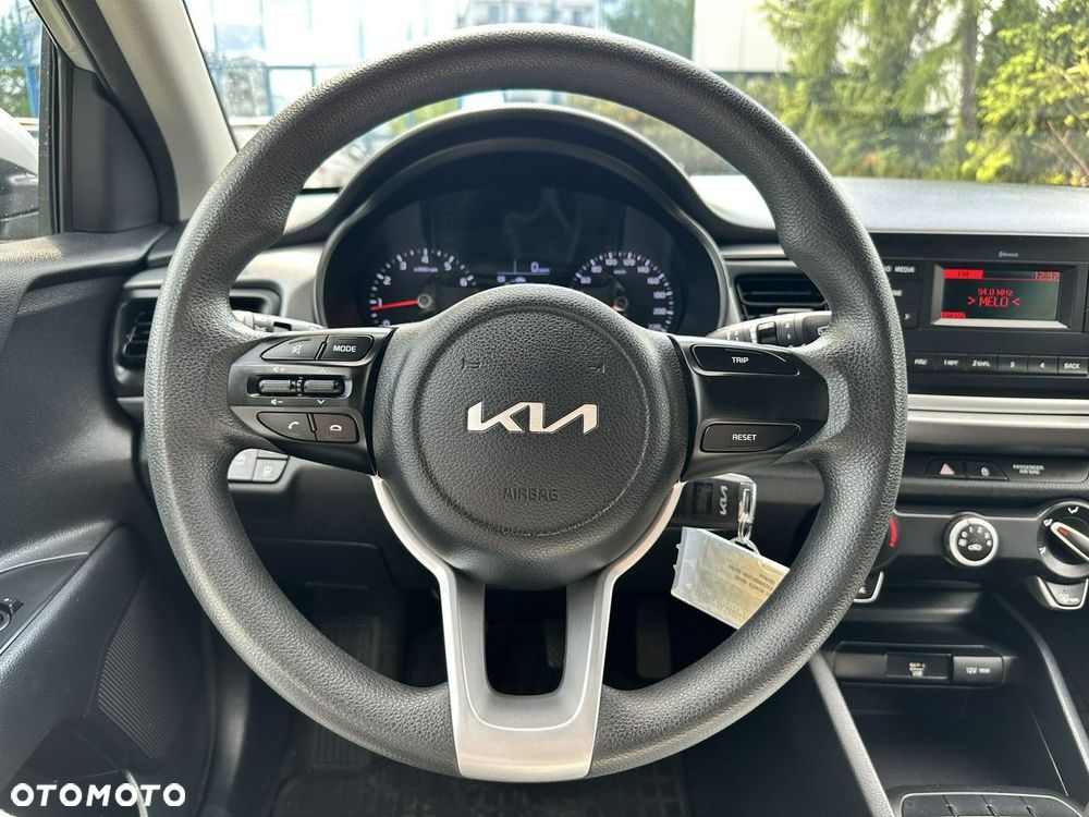 Kia Rio - 20
