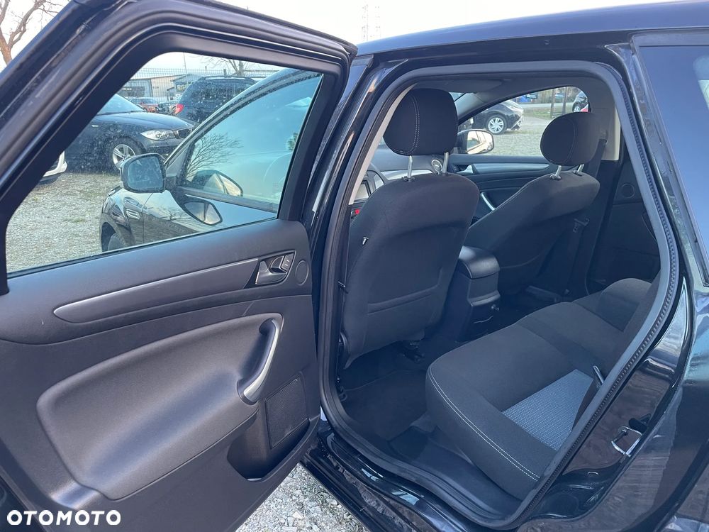 Ford Mondeo 2.0 TDCi S - 13