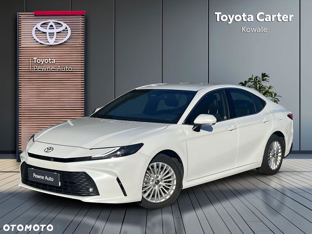 Toyota Camry - 2