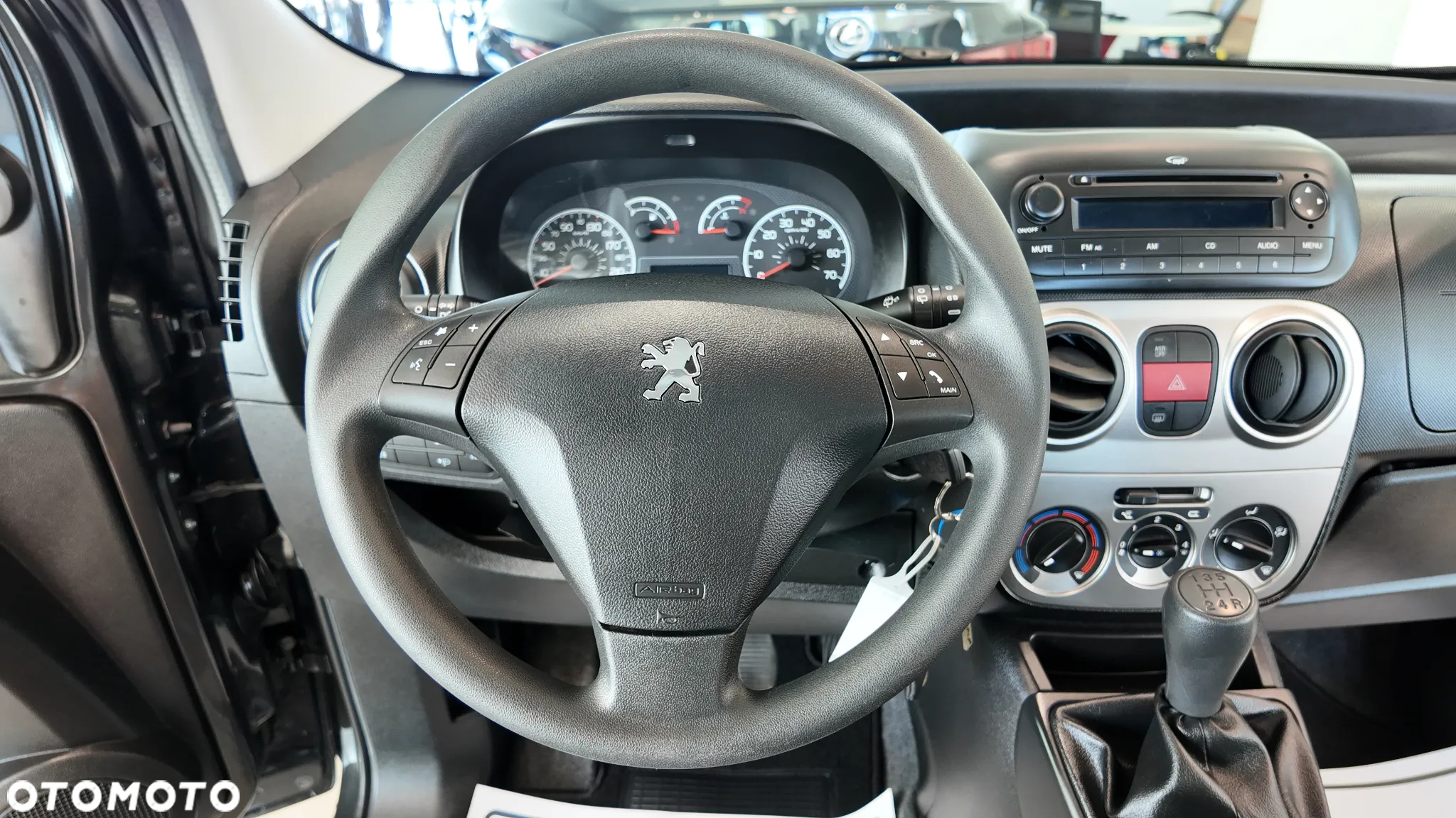 Peugeot Bipper Tepee 73 Family - 26