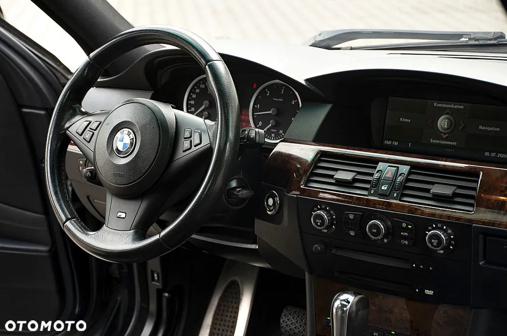 BMW Seria 5 530d - 36