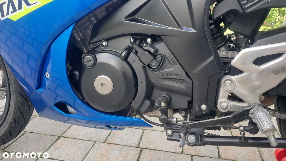 Suzuki GSX-R - 14