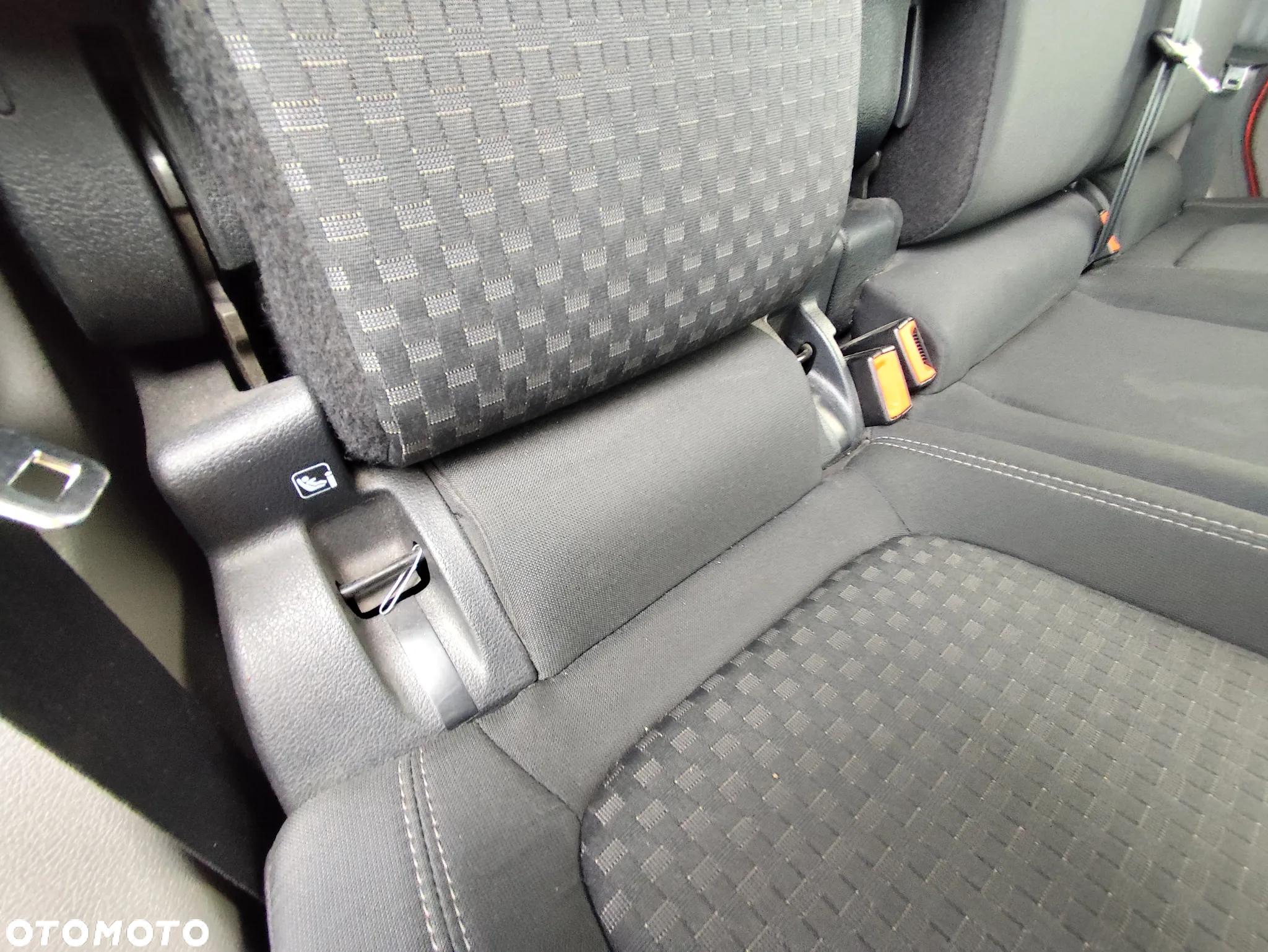 Ford Tourneo Connect 1.5 EcoBlue Active - 18