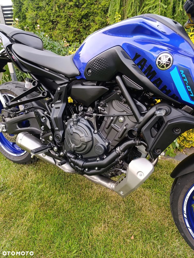 Yamaha MT - 9