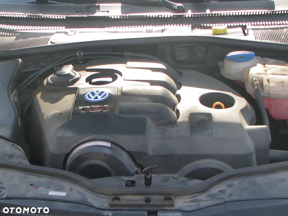 Volkswagen Passat 1.9 TDI - 16