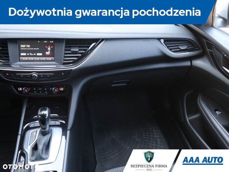 Opel Insignia - 10