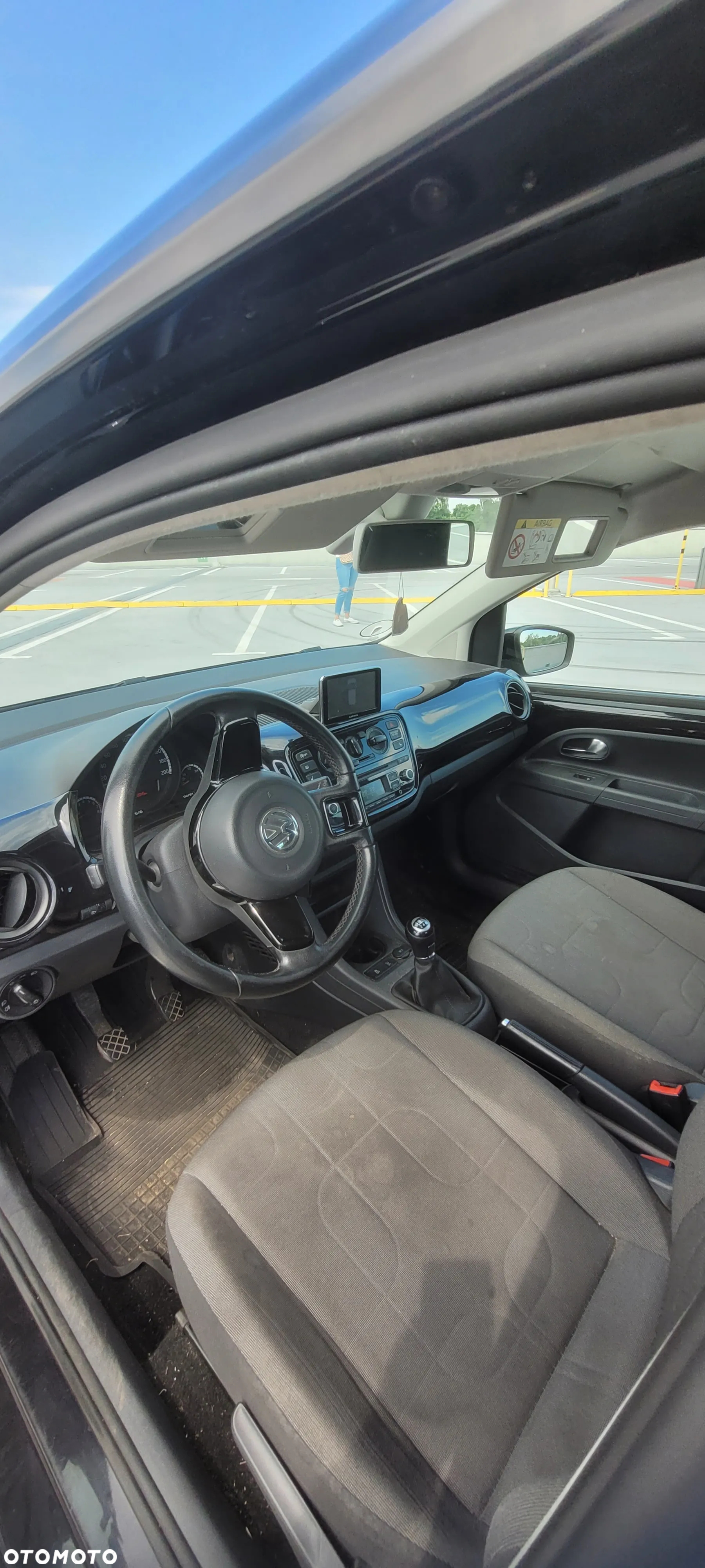 Volkswagen up! (BlueMotion Technology) high - 10