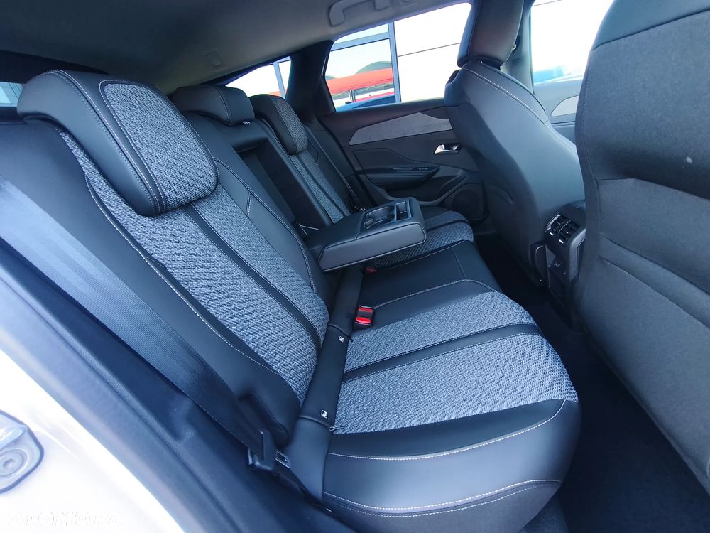 Peugeot 308 1.5 BlueHDi Allure S&S EAT8 - 9
