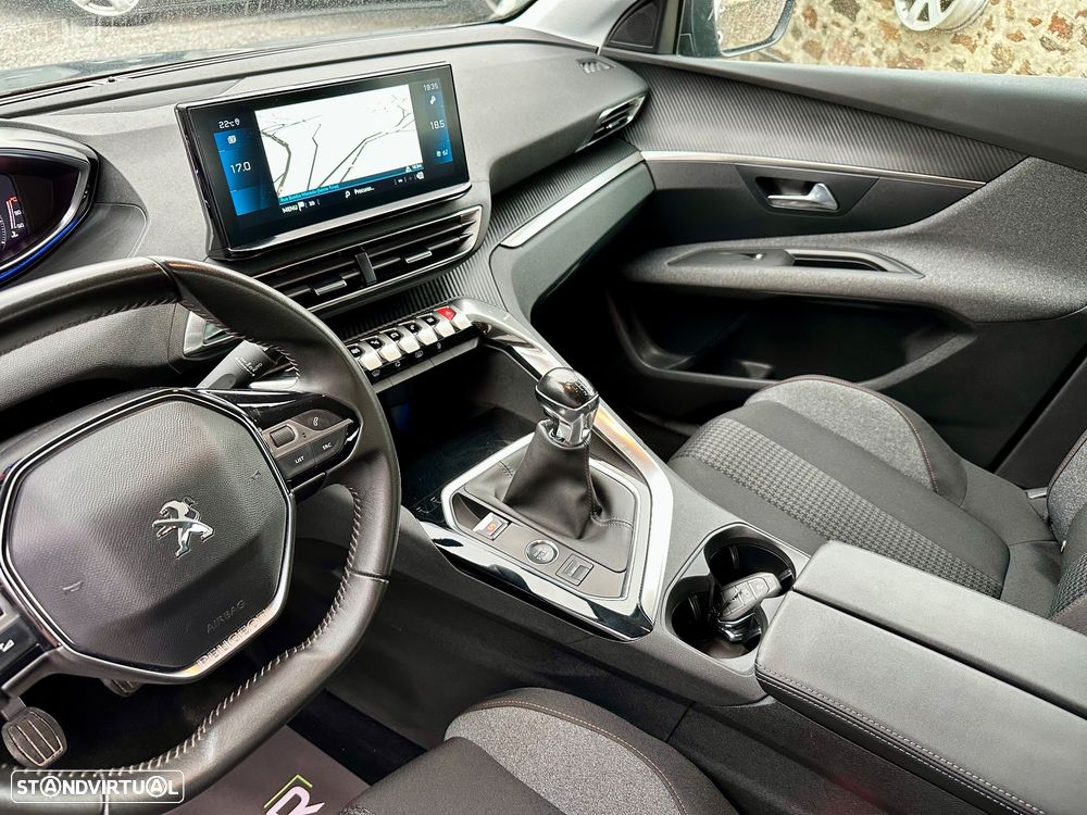 Peugeot 3008 PureTech 130 Stop & Start GPF Active - 18