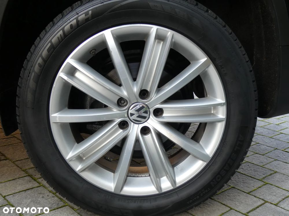 Volkswagen Tiguan 2.0 TDI DPF 4Motion Exclusive - 35