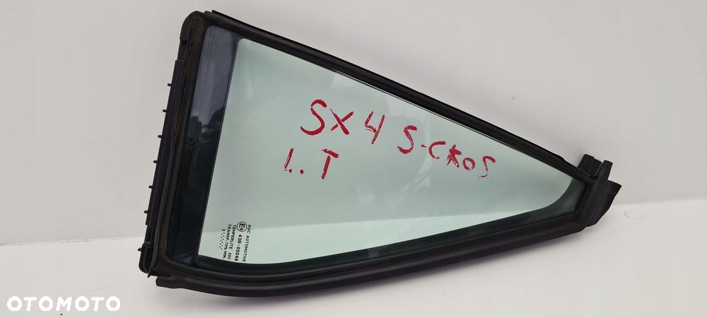 suzuki sx4 s-cross szyba trójkąt tył lewy - 1