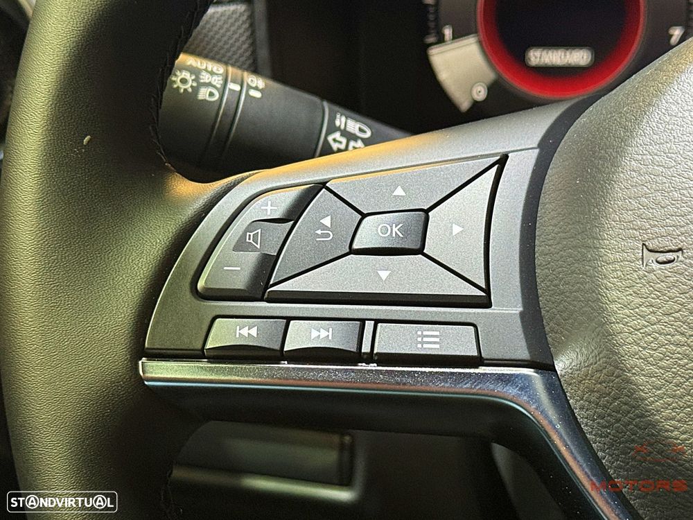 Nissan Juke 1.0 DIG-T N-Connecta NAV. - 23