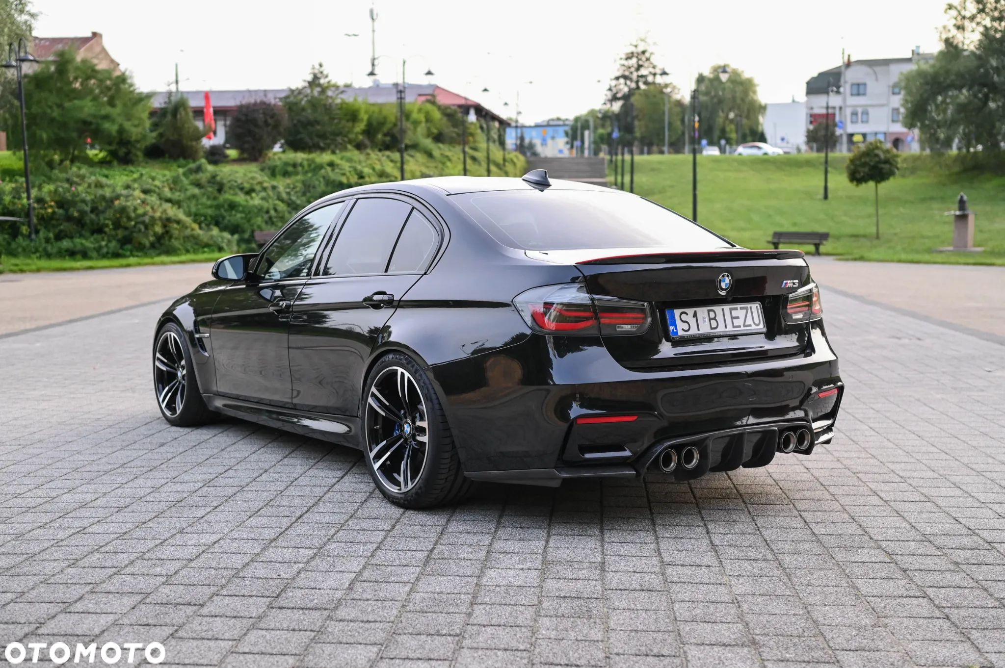 BMW M3 Standard - 1