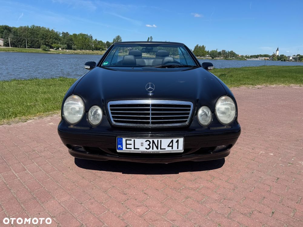 Mercedes-Benz CLK - 13