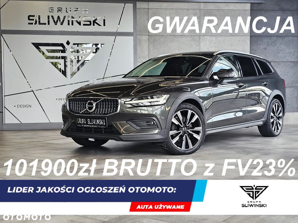 Volvo V60 Cross Country B4 D AWD Geartronic - 2