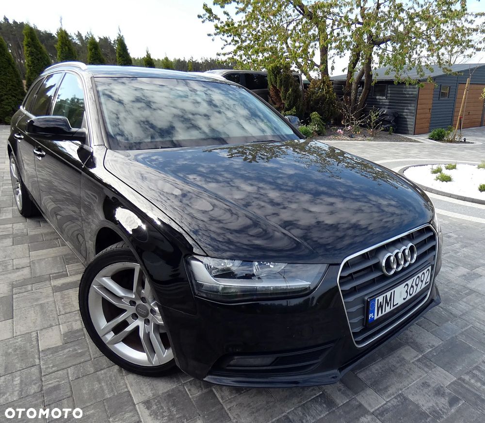 Audi A4 Avant 2.0 TDI - 10