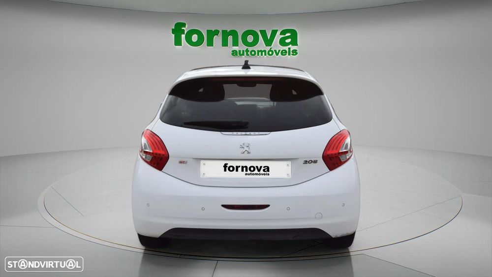 Peugeot 208 155 THP Allure - 6