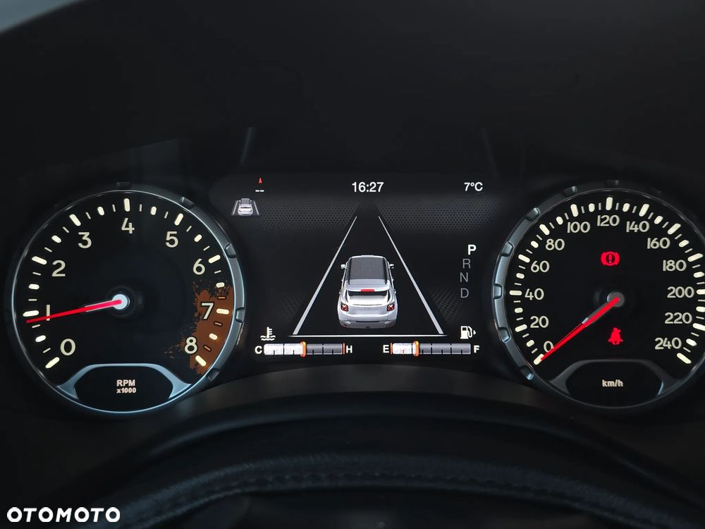 Jeep Renegade 1.4 MultiAir DSG Limited - 27