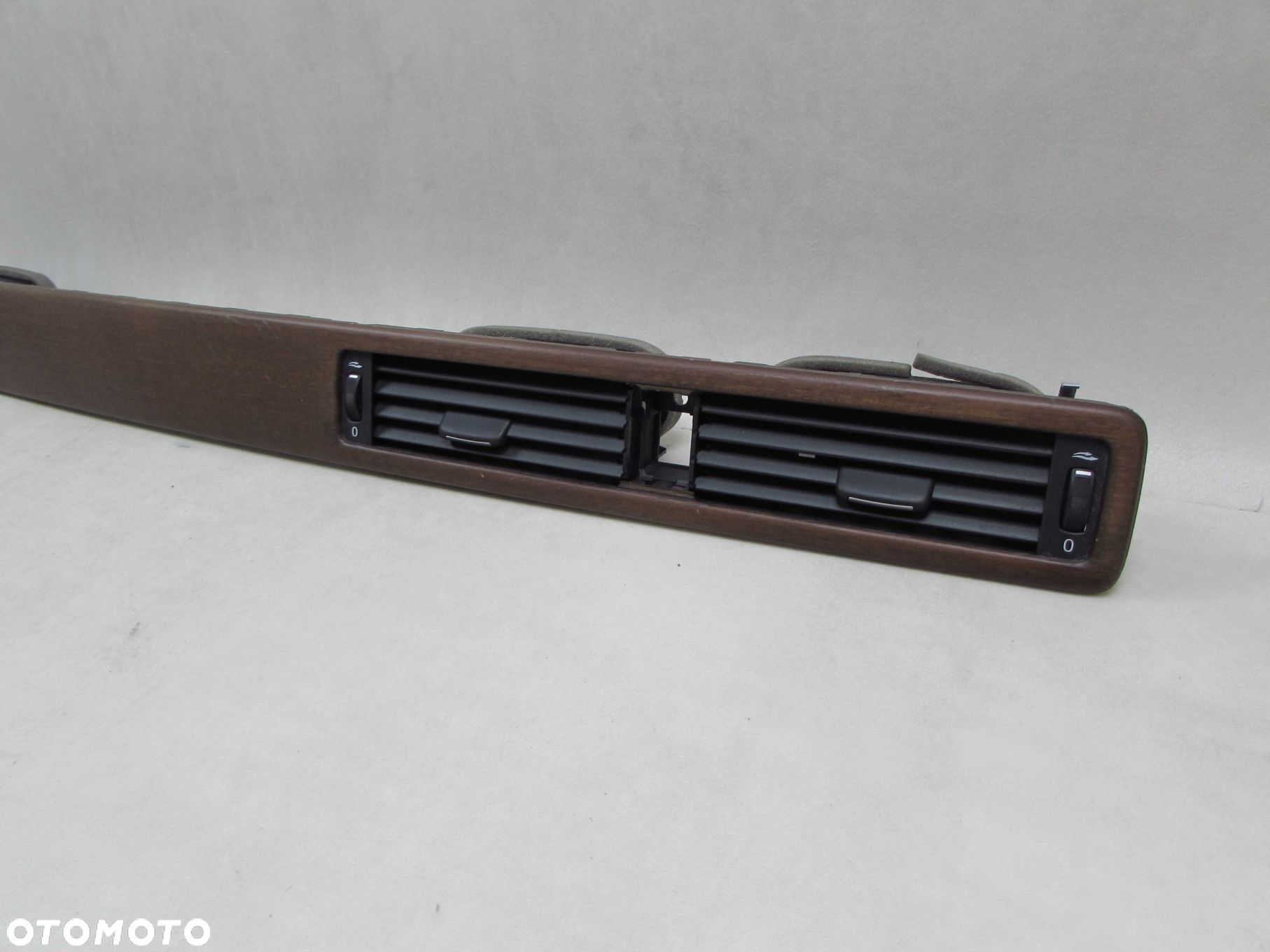 VOLVO S80 II V70 III XC70 06-16 KRATKA NAWIEWU SRODKOWA 30643315 DEKOR DREWNO DESKI KONSOLI UK - 4