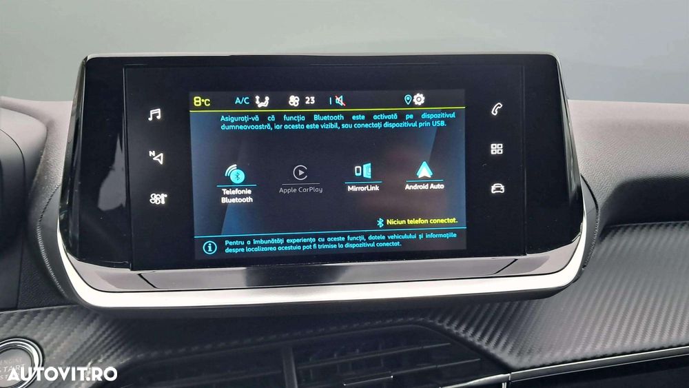 Peugeot 2008 e-2008 Allure - 10