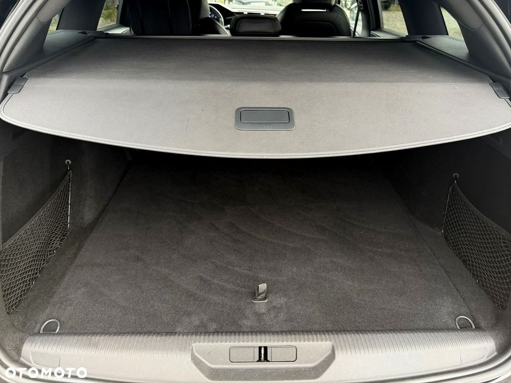 Peugeot 308 - 12