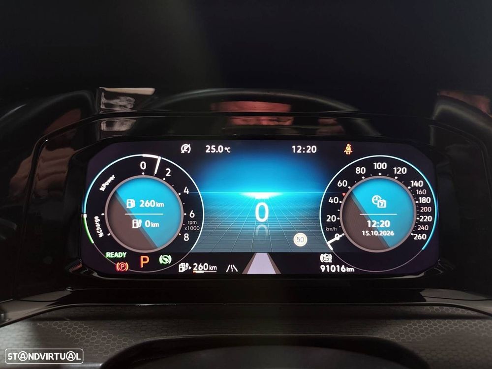VW Golf 1.4 TSI GTE+ DSG - 23