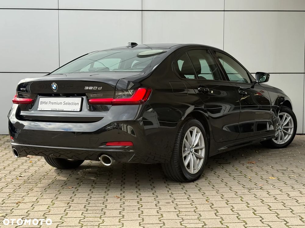 BMW Seria 3 320d xDrive Sport Line - 6