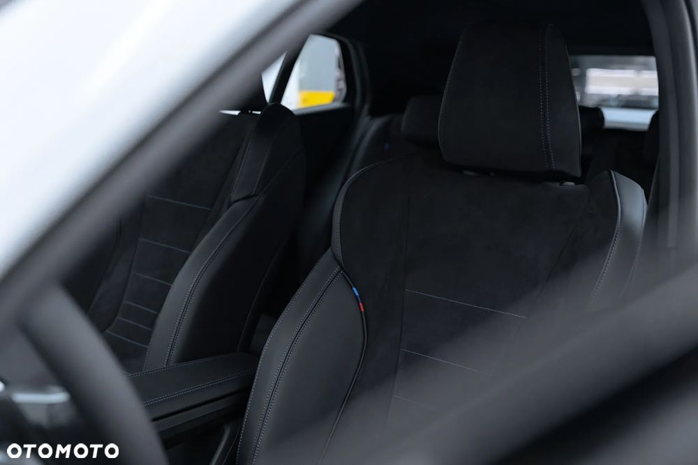 BMW X2 - 28
