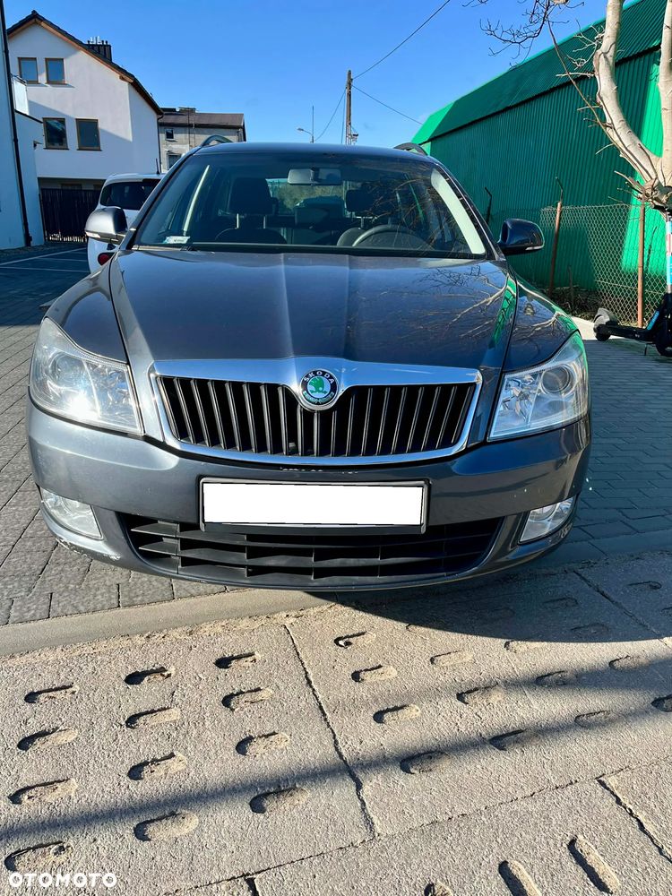 Skoda Octavia - 2