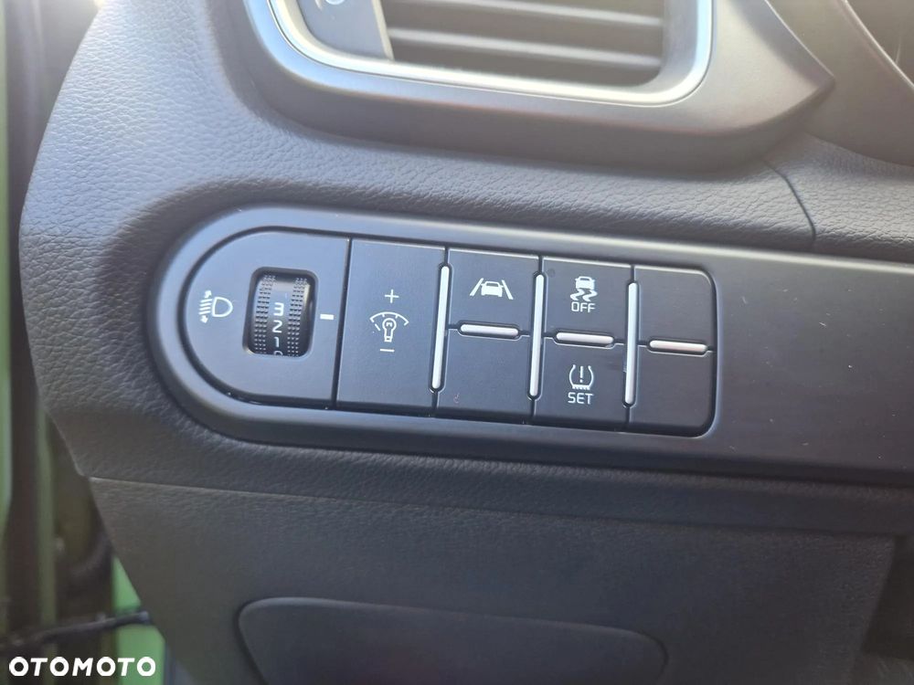 Kia XCeed 1.5 T-GDI M DCT - 10