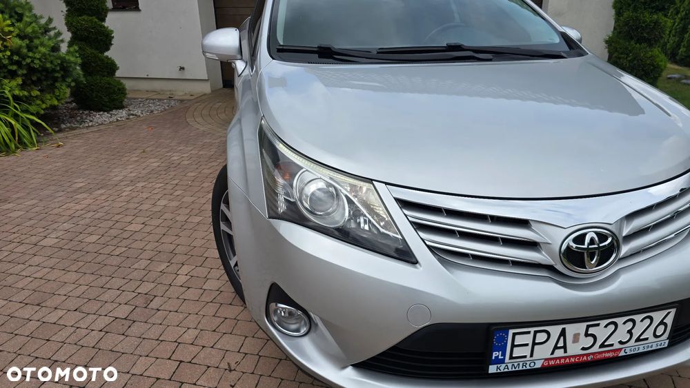 Toyota Avensis - 14