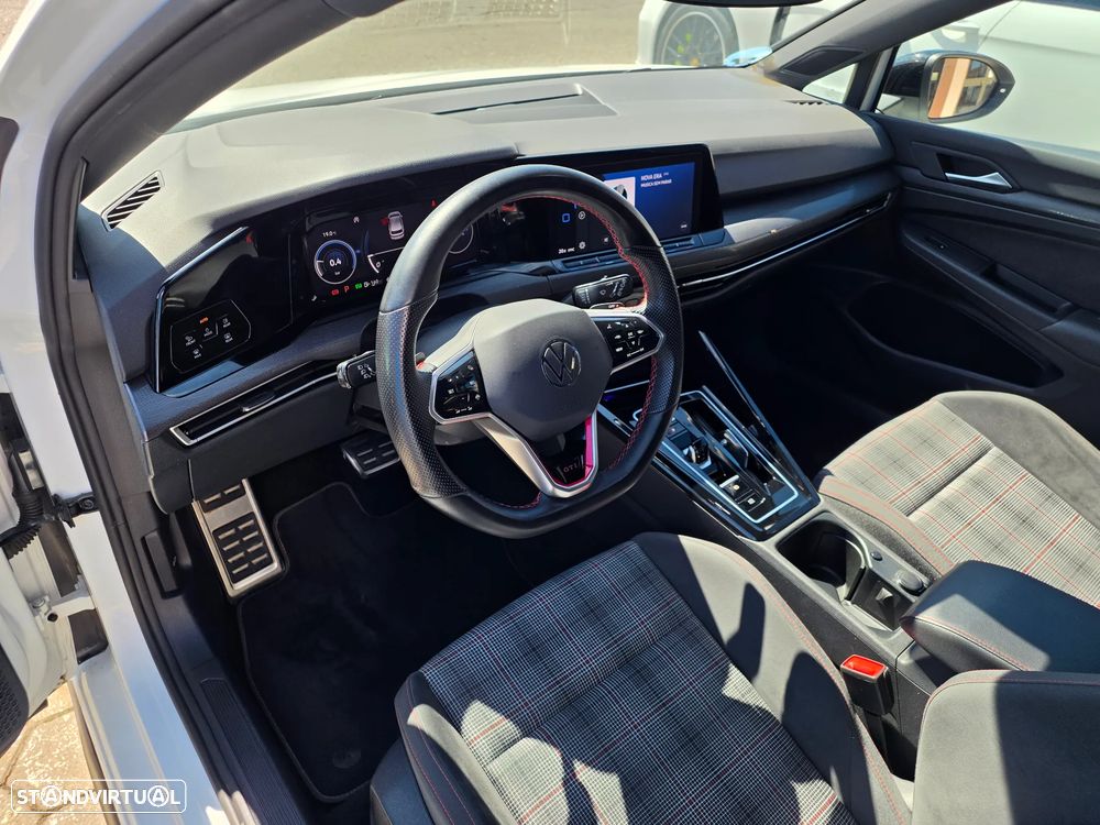 VW Golf 2.0 TSI OPF DSG GTI - 12
