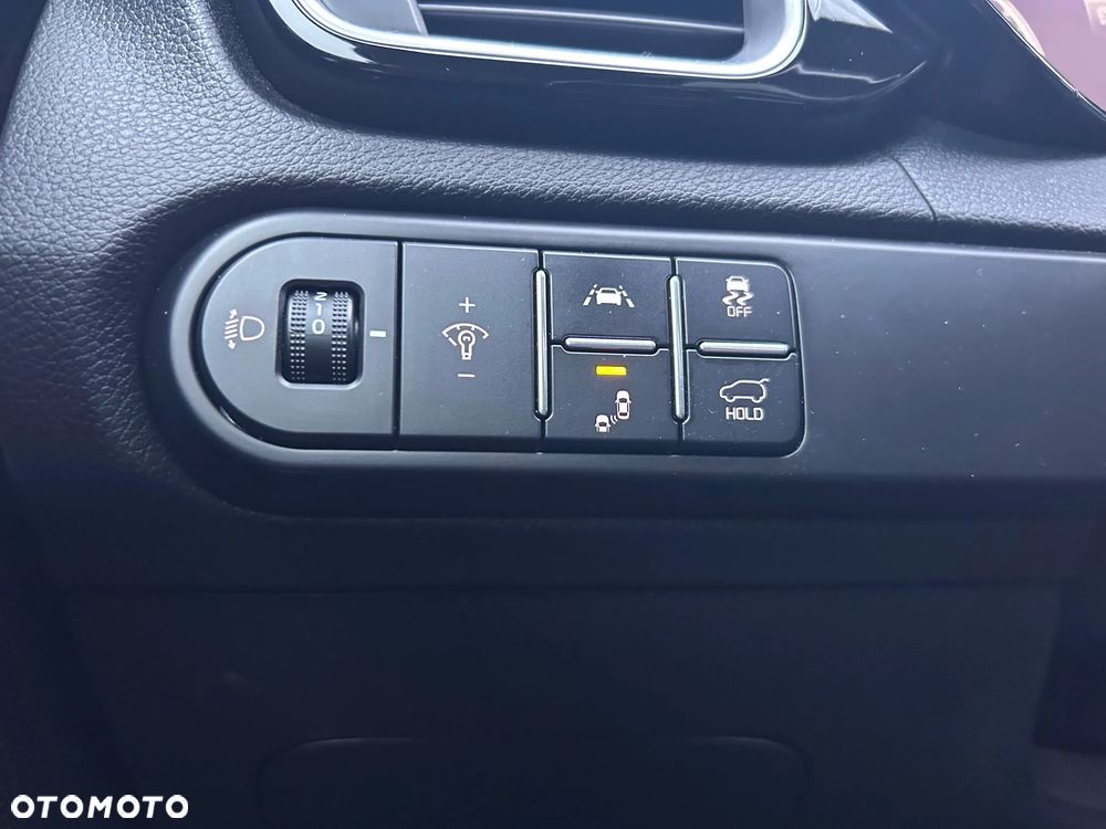 Kia ProCeed 1.6 T-GDI GT DCT - 19
