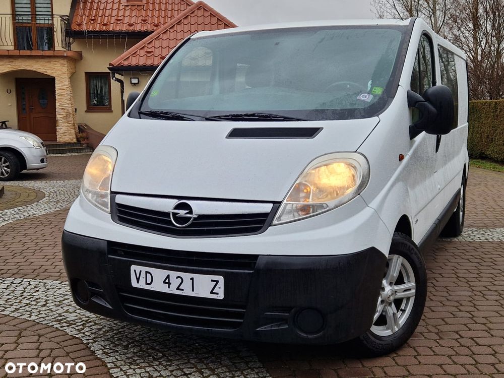 Opel Vivaro - 12
