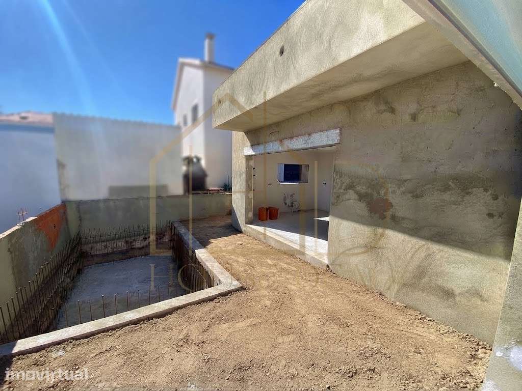 Moradia moderna térrea com Piscina T3+1. Pinhal do General. Fernão ... - Grande imagem: 4/22