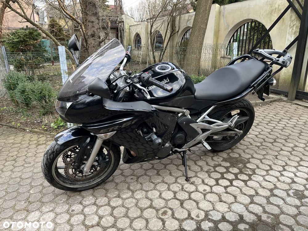 Kawasaki ER - 1