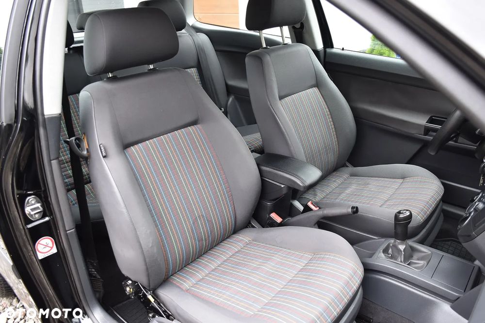 Volkswagen Polo 1.2 Comfortline - 21
