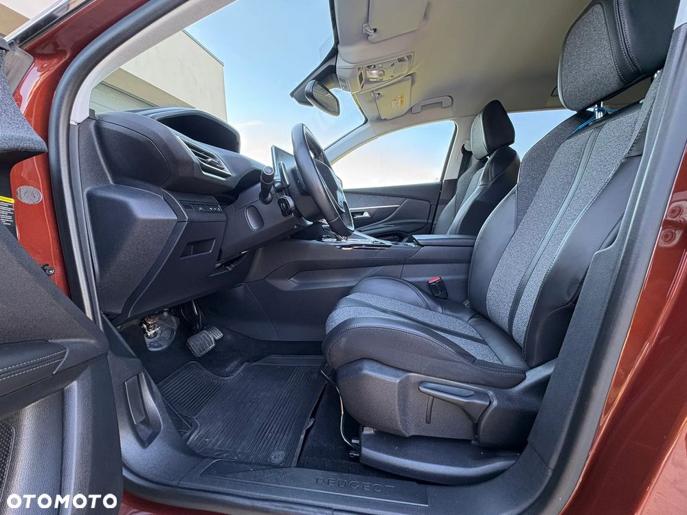 Peugeot 3008 1.6 THP Allure S&S EAT6 - 16