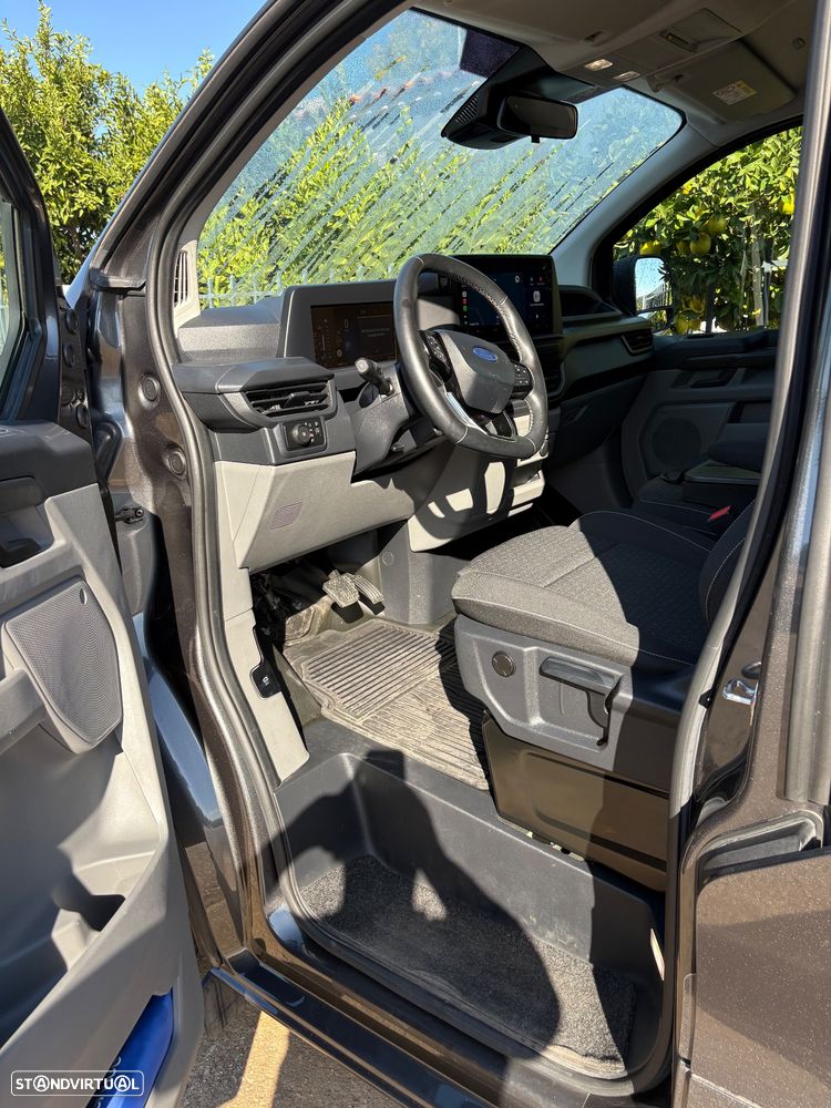Ford Transit Custom 320 L1 2.0 EcoBlue Trend Aut. - 10