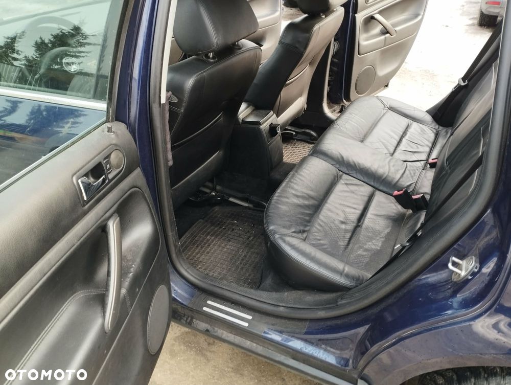 Volkswagen Passat 1.8 5V Turbo Comfortline - 9