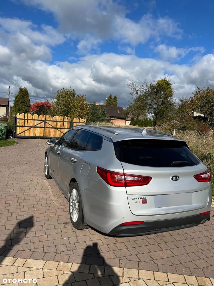 Kia Optima 1.6 T-GDI L DCT - 10
