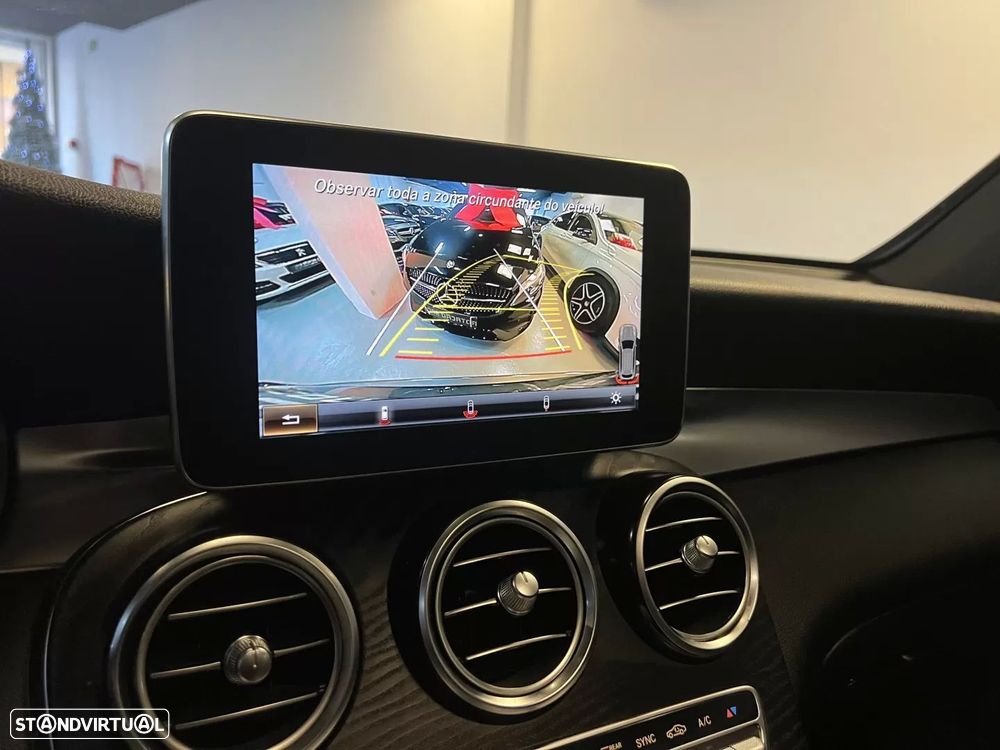 Mercedes-Benz GLC 220 d 4Matic 9G-TRONIC AMG Line - 33