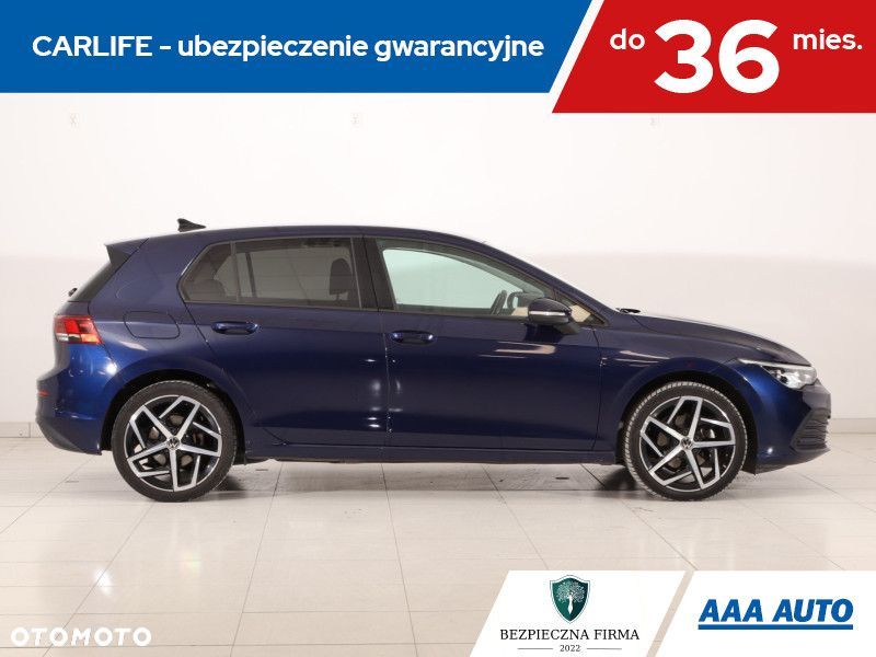 Volkswagen Golf - 8