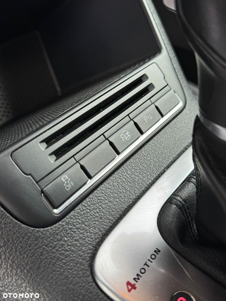 Volkswagen Tiguan 2.0 TSI 4Mot Perfectline R-Style DSG - 33