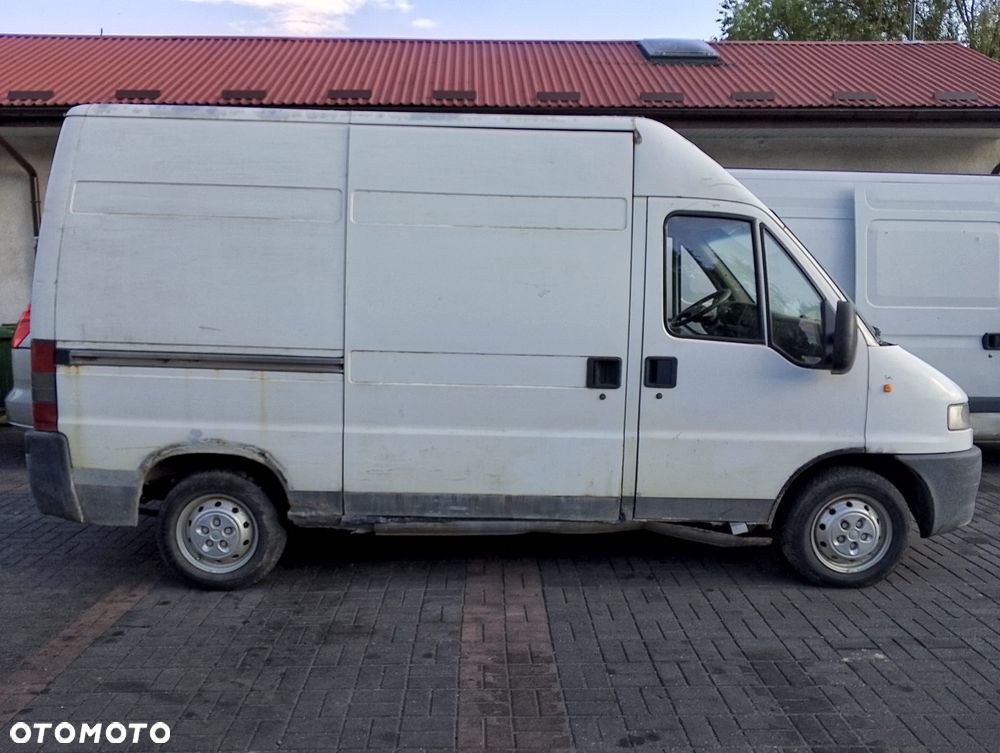 Fiat Ducato II (94-02r.) 2.8D 87KM. Silnik Skrzynia lakier .Cały na części. GWARANCJA !!! Przód Tył Zestaw Komplet Drzwi Klapa Zderzak Błotnik Maska Grill Atrapa Szyba Pas Lampa Lusterko Boczki Fotel Kanapa Kokpit Deska Rozdzielcza Przełącznik Włącznik Sterownik Przewody Wiązka Instalacja Moduł Komputer Czujnik Listwa Pompa Alternator Wtryski Głowica Rozrusznik Kompresor Sprzęgło Dwumas Silnik Skrzynia ABS Klimatyzacji Paliwa Wspomagania Kolektor Turbina Przepustnica Zawór Chłodnica Koło Hak Belka Sanki Zawieszenie Mcpherson Półoś Amortyzator Wydech Tłumik Zacisk Most - 4