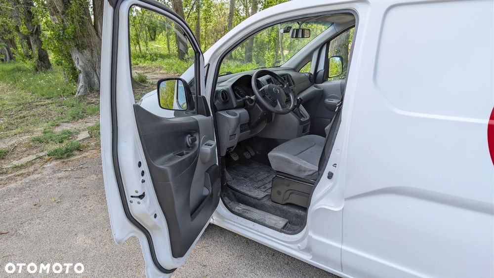 Nissan NV200 - 8