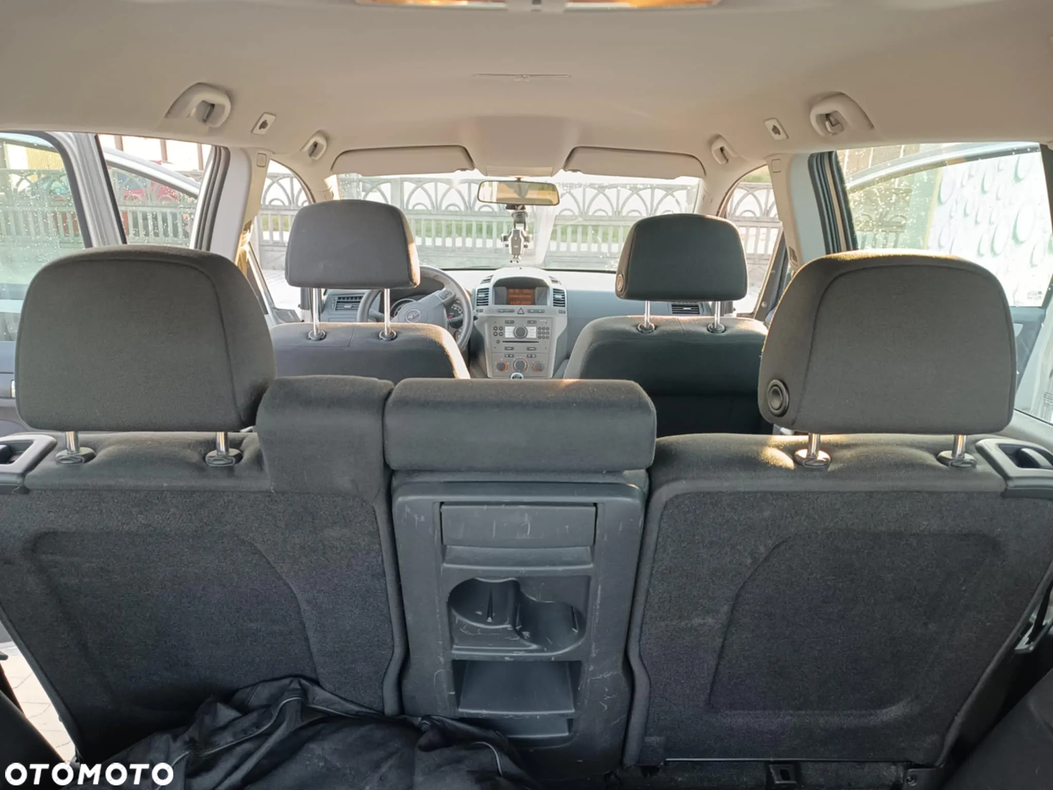 Opel Zafira - 11